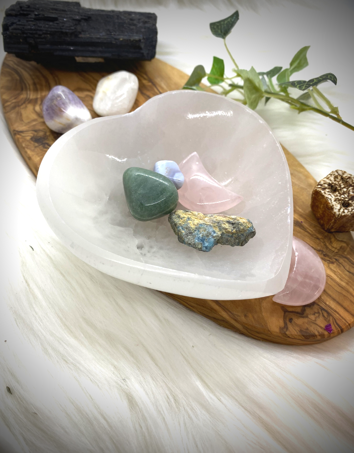 Harness the Power of Purification and Recharge: A Guide to Cleansing and Charging Crystals