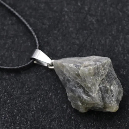 Labradorite Natural Rough Stone Necklace