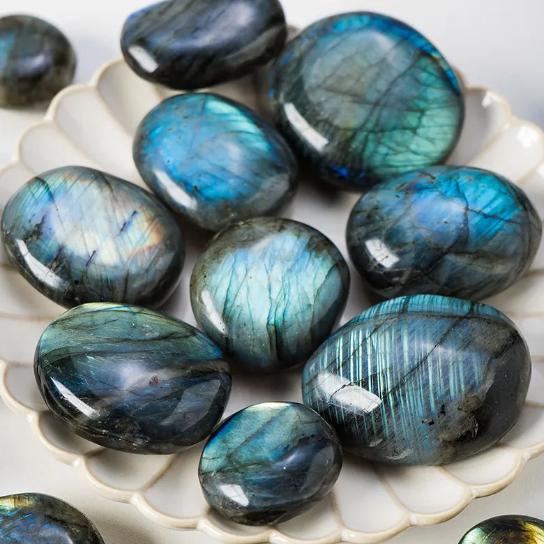 Magical Wind: Labradorite Polished Crystal Stone for Protection and Spiritual Awakening (5-6cm)