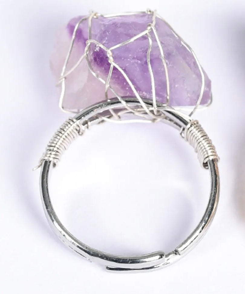 Majestic Beauty: Adjustable Amethyst Crystal Ring for Regal Presence