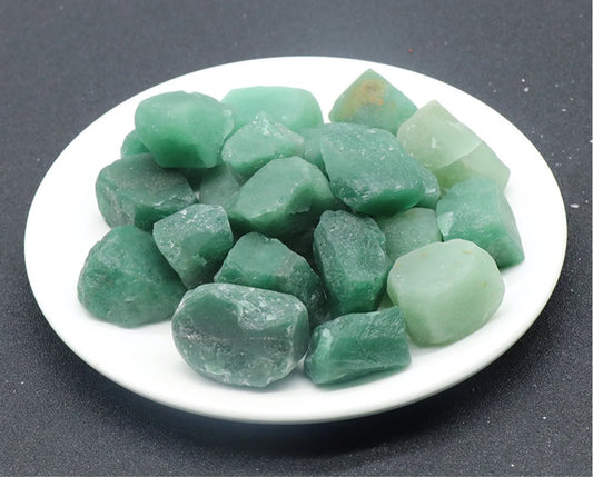 Amplify Luck and Good Fortune: Unleashing the Power of Green Aventurine Crystal (2-3 cm)