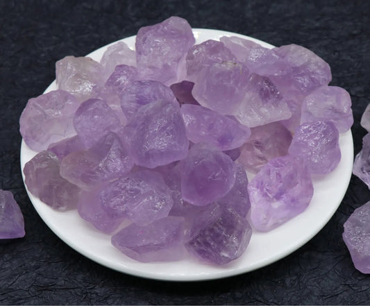 Promote Restful Sleep and Dream Recall: Discover Amethyst’s Healing Properties (2-3cm)